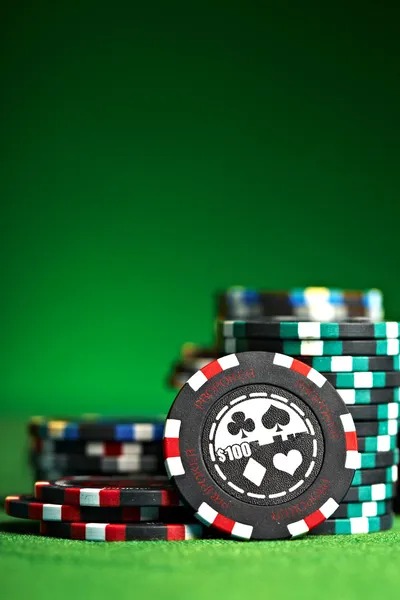 Live dealer wheel with lightning multiplier indicators